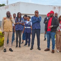 {{ next_post.imagem.title }}