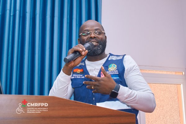 Seminário sobre Ética na Administração Pública no Huambo